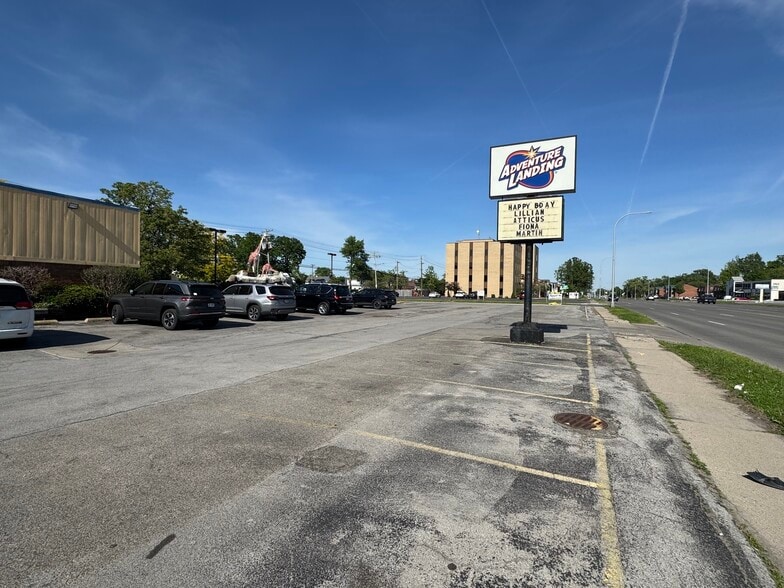 More Photos Of 2400 Sheridan Dr, Tonawanda Amusement Park For Sale