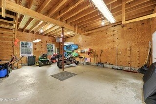 More Photos Of 45 School St, Lee Office For Sale