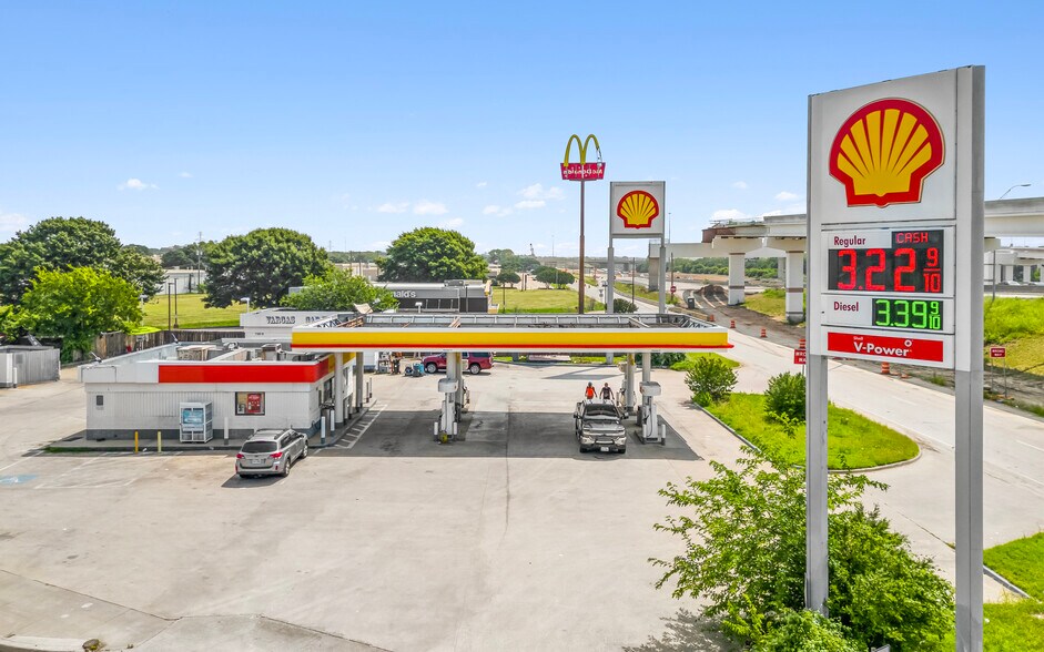 More Photos Of 7301 Airport Fwy, Richland Hills Service Station For Sale