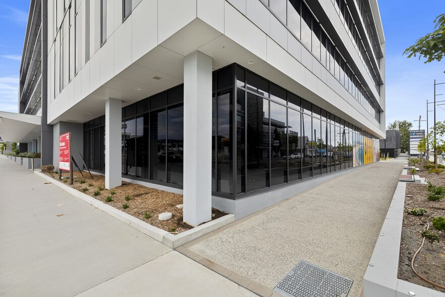 More Photos Of 99 Pacific Hwy, Charlestown Medical For Lease