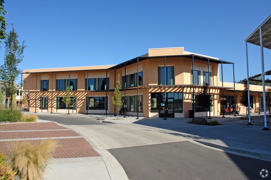 More Photos Of 1207 SE Rasmussen Blvd, Battle Ground Unknown For Lease