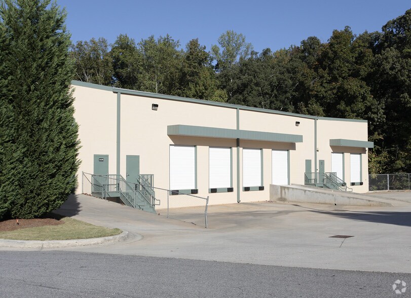 More Photos Of 3469 Buffington Ctr, Atlanta Warehouse For Lease