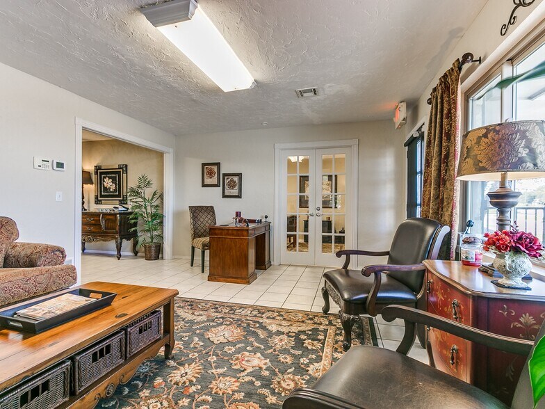 More Photos Of 16446 NE 23rd St, Choctaw Office Residential For Sale