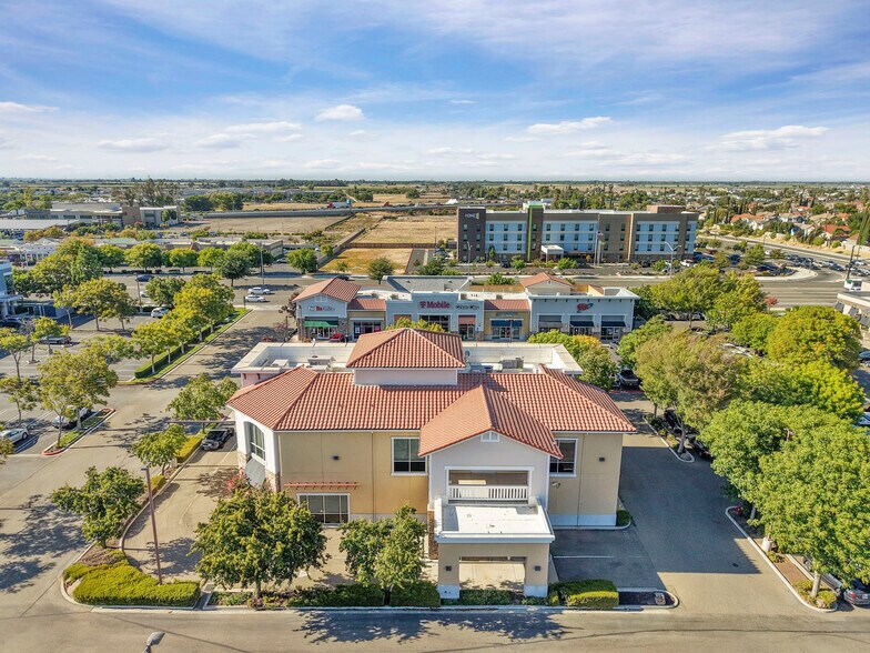 More Photos Of 2140 W Grant Line Rd, Tracy Office For Sale