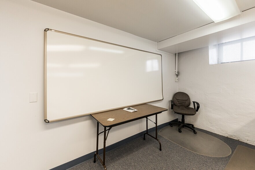 More Photos Of 223 E State St, Geneva Office For Sale