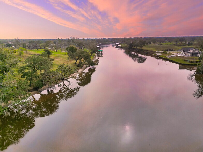 More Photos Of 3559 FM 521 Rd, Brazoria Specialty For Sale