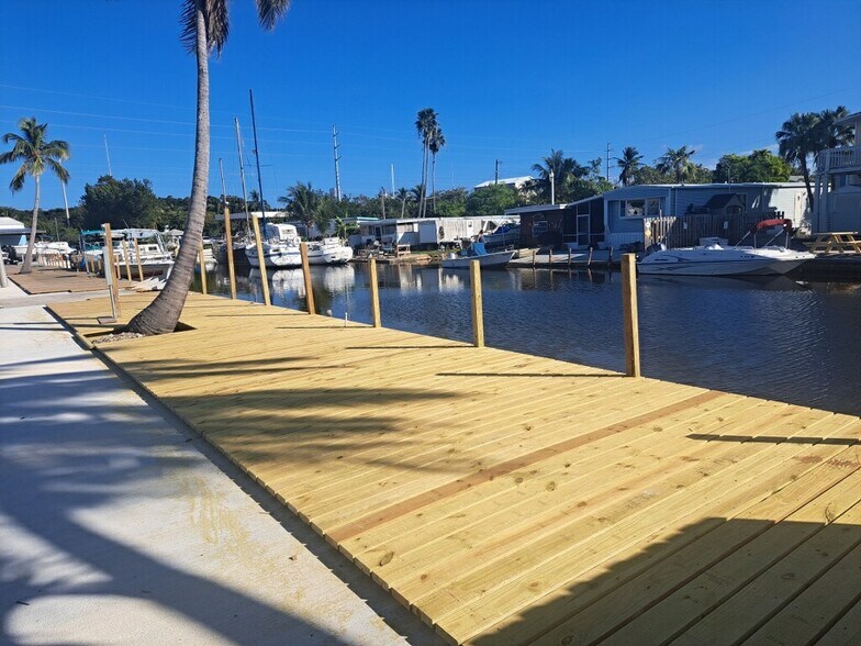 Primary Photo Of 106600 Overseas Highway, Key Largo, Fl 33037, Key Largo Truck Terminal For Lease