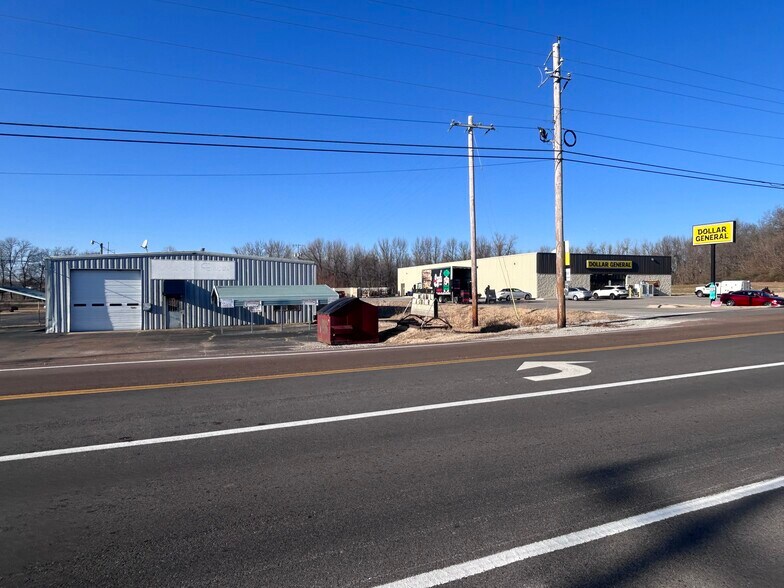 Primary Photo Of 2202 Nailling Dr, Union City Flex For Sale