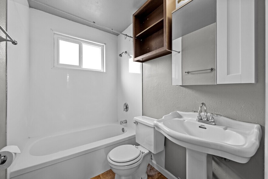More Photos Of 2397 S Locust St, Denver Apartments For Sale