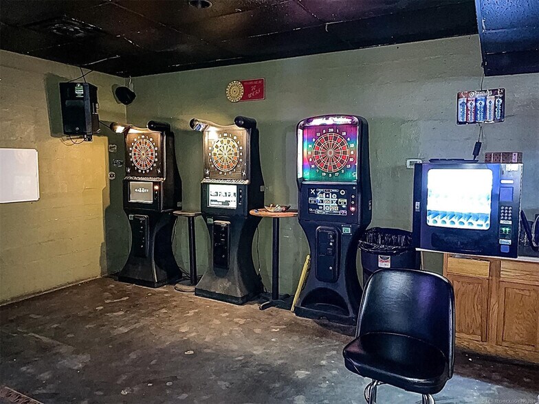 More Photos Of 14307 US 70 Hwy, Ardmore Bar For Sale