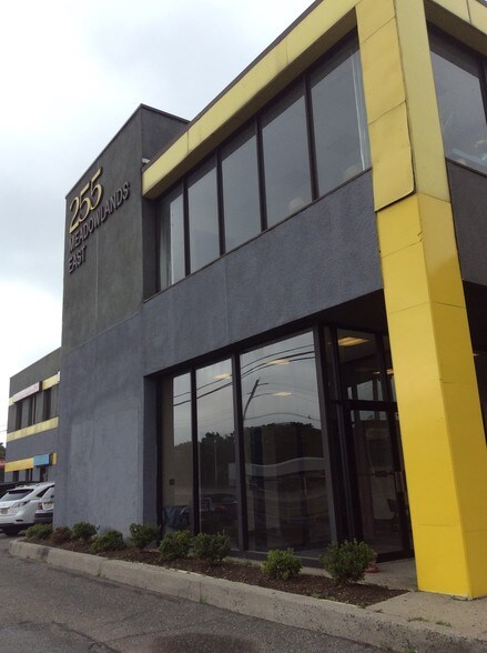More Photos Of 255 Route 3, Secaucus Medical For Lease