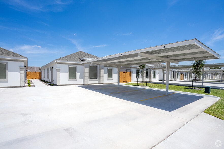 More Photos Of 1802 N Sugar Rd, Edinburg Apartments For Sale