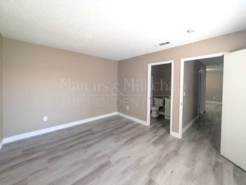 More Photos Of 1701 N Rancho Dr, Las Vegas Apartments For Sale