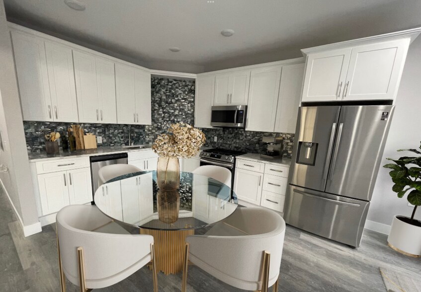More Photos Of 344 Communipaw Ave, Jersey City Apartments For Sale