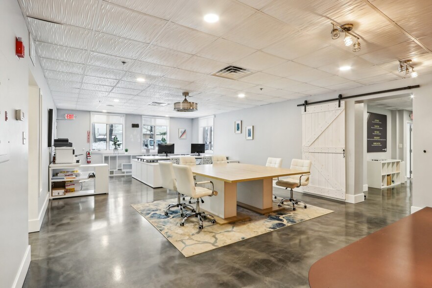 More Photos Of 100 Conifer Hill Dr, Danvers Office For Sale