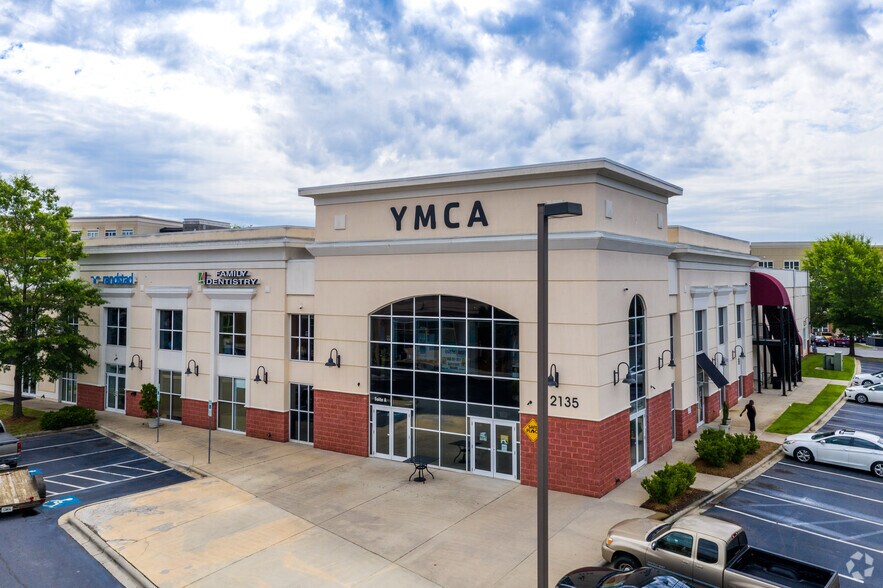 Primary Photo Of 2135 Ayrsley Town Blvd, Charlotte Freestanding For Lease