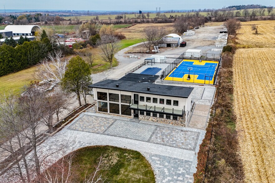 More Photos Of 2402 Holborn Rd, Queensville Land For Sale