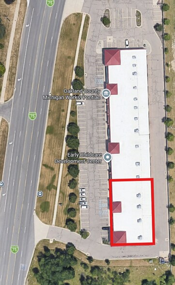 More Photos Of 1821 N Perry St, Pontiac Unknown For Lease