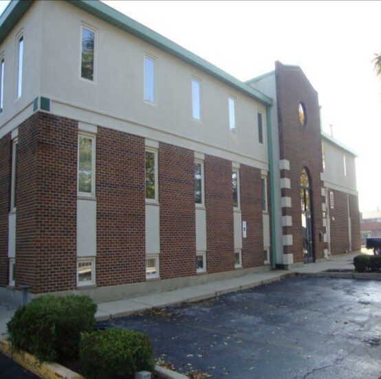 More Photos Of 7234 Ogden Ave, Riverside Medical For Sale