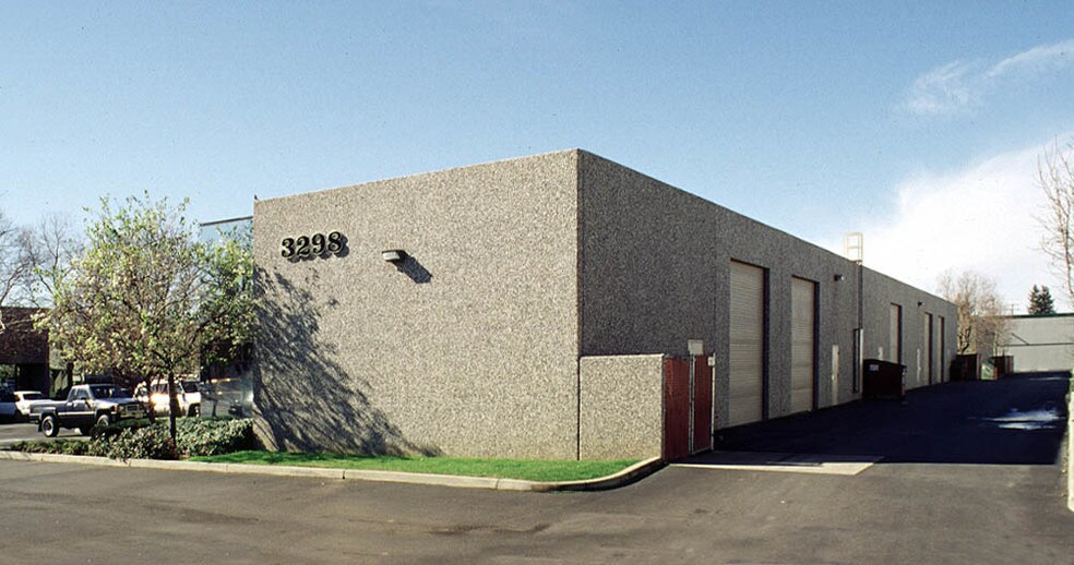 More Photos Of 3298 Monier Cir, Rancho Cordova Warehouse For Sale