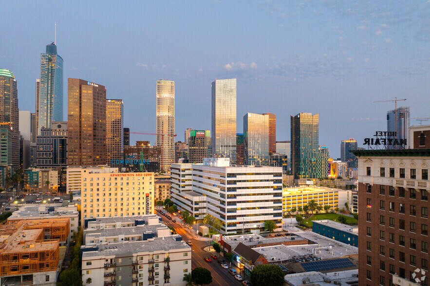 More Photos Of 1200 W 7th St, Los Angeles Office For Lease