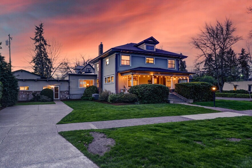 More Photos Of 340 NW 7th St, Corvallis Office Residential For Sale