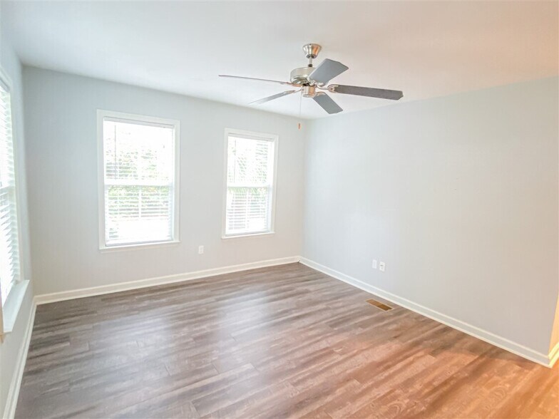 More Photos Of 833 E Park Ave, Tallahassee Apartments For Sale