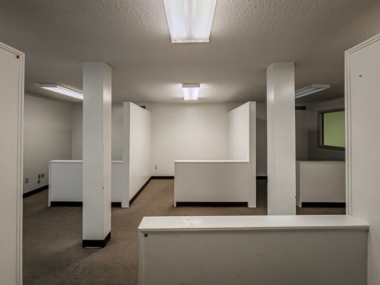 More Photos Of 2773 Marshall Dr, Tifton Warehouse For Sale