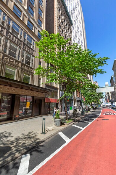 More Photos Of 14 E 34th St, New York Office For Lease