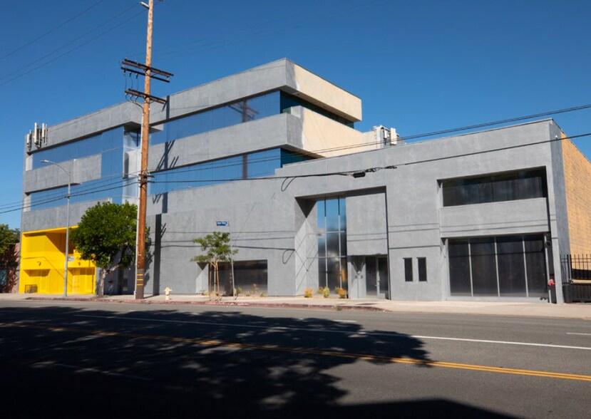 Primary Photo Of 4142 Lankershim Blvd, North Hollywood Unknown For Lease