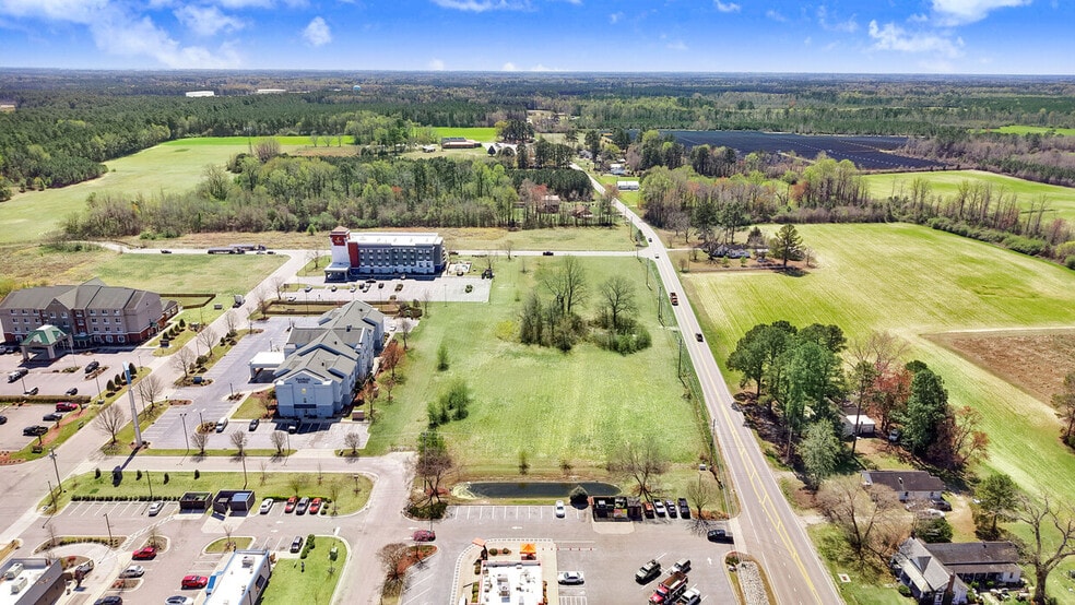 More Photos Of 5442 Lamm Rd, Wilson Storefront For Lease