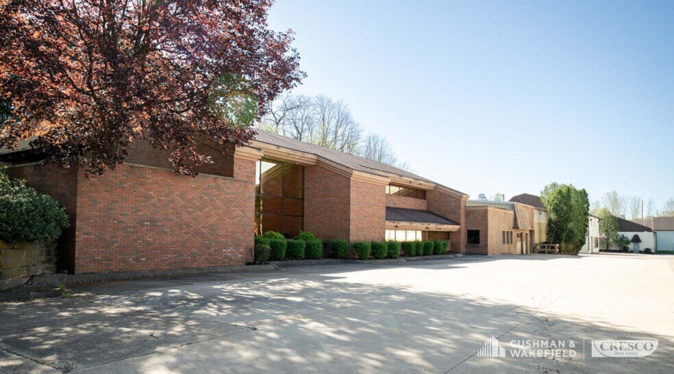 More Photos Of 1845 Harsh Ave SE, Massillon Manufacturing For Sale