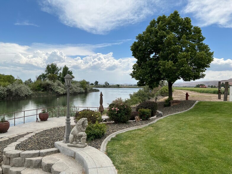 More Photos Of 400 Washington St, Adrian Land For Sale