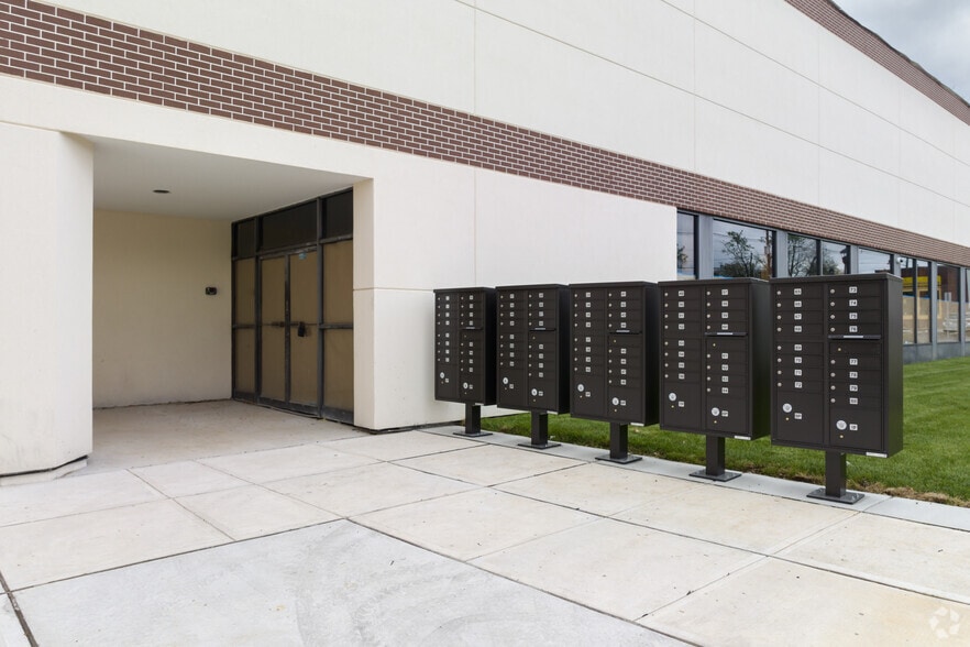 More Photos Of 4 Haddonfield Rd, Cherry Hill Loft Creative Space For Lease