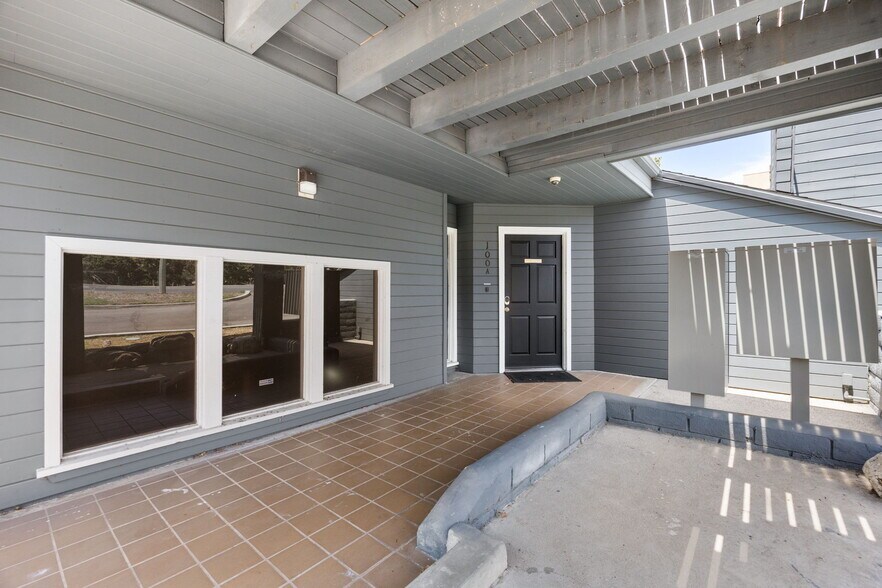 More Photos Of 630-640 S Glassell St, Orange Office For Sale