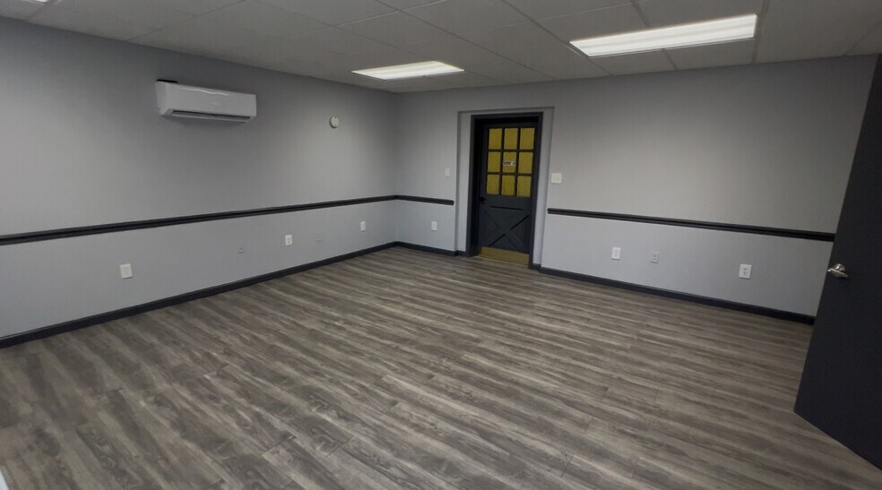 More Photos Of 1232 S Philadelphia Blvd, Aberdeen Unknown For Lease