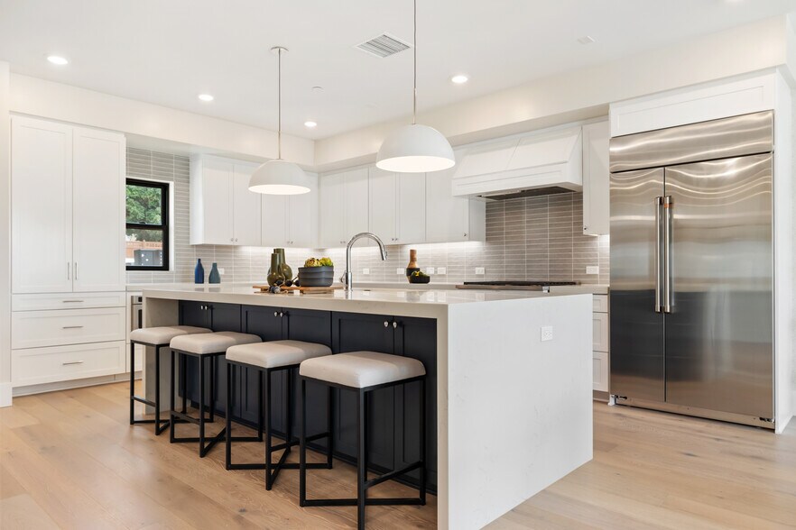 More Photos Of 3739-3743 Adams St, Carlsbad Apartments For Sale