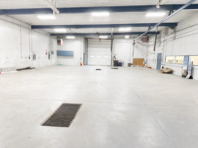 More Photos Of 622 W 1st St, Julesburg Auto Dealership For Sale