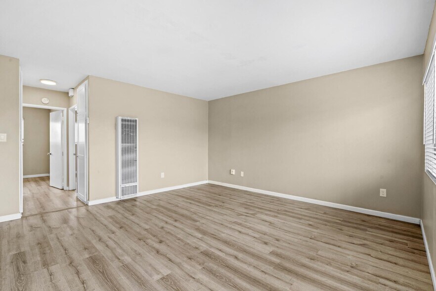 More Photos Of 1041 Calla Ave, Imperial Beach Apartments For Sale