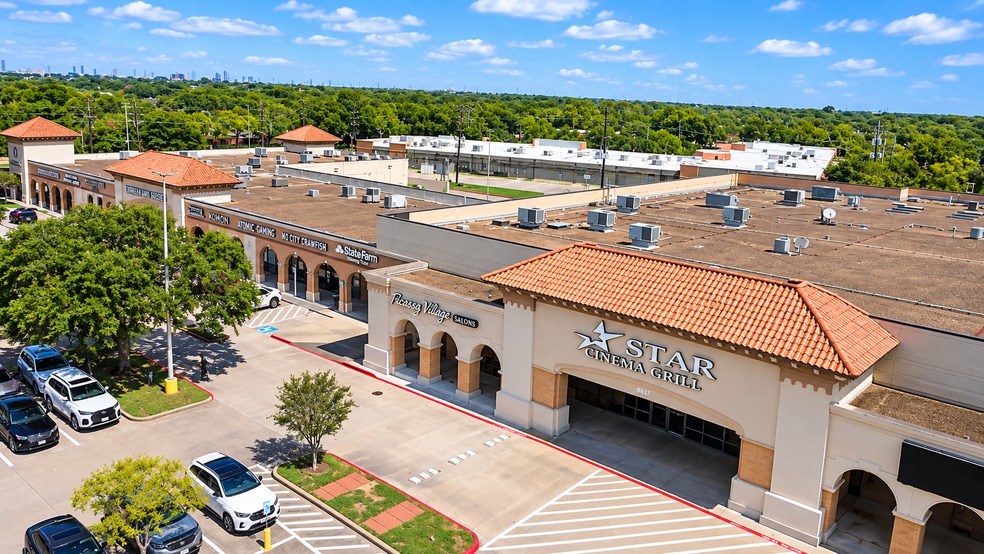 More Photos Of 4707-4755 Highway 6, Missouri City Storefront For Lease