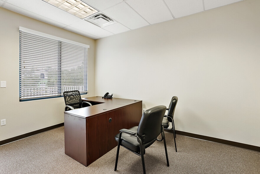 More Photos Of 510 County Road 466, Lady Lake Coworking Space