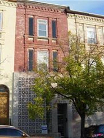 Primary Photo Of 2227 Saint Paul St, Baltimore Apartments For Sale