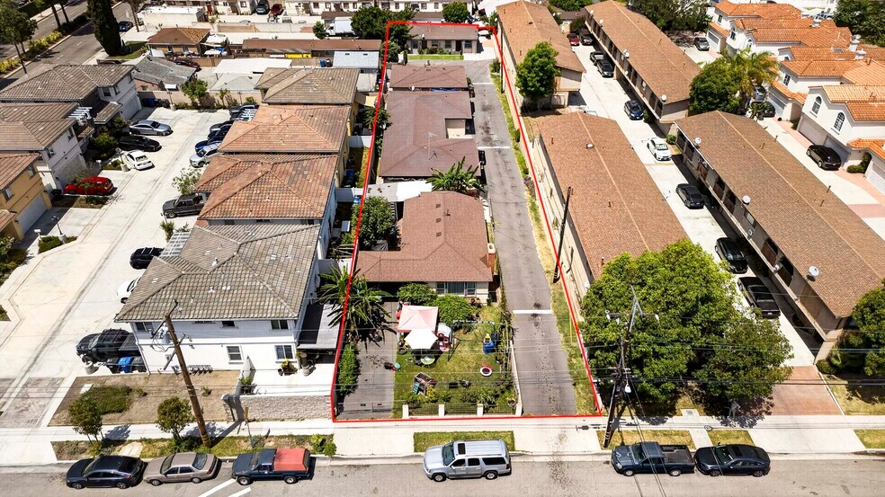 More Photos Of 15013 Indiana Ave, Paramount Apartments For Sale