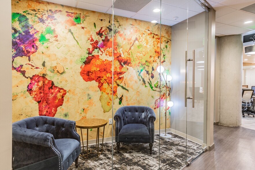 More Photos Of 400 N Ashley Dr, Tampa Coworking Space