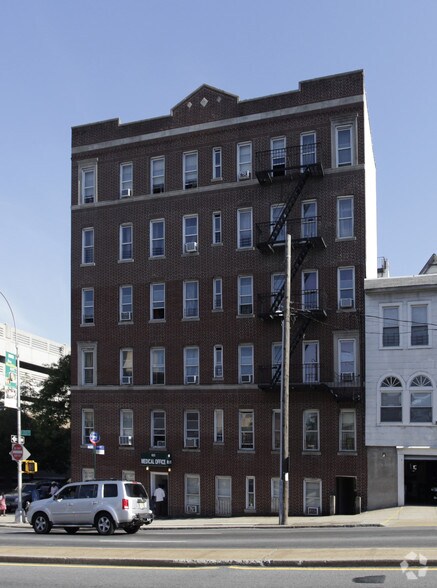 More Photos Of 623 E 233rd St, Bronx Apartments For Lease