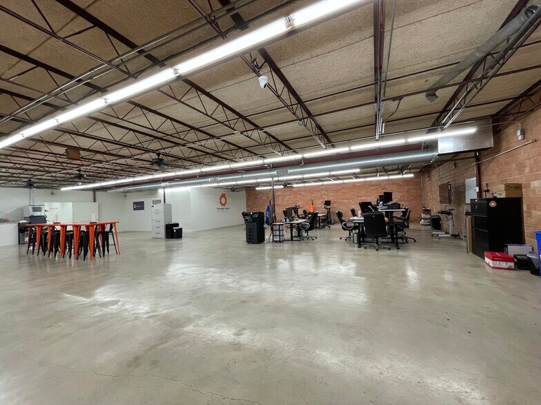 More Photos Of 1202 N Flores St, San Antonio Loft Creative Space For Sale