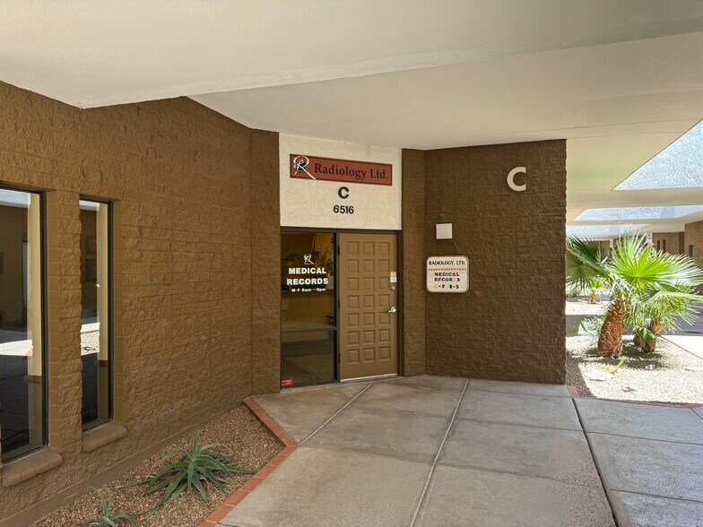 Primary Photo Of 6516-6522 E Carondelet Dr, Tucson Medical For Lease