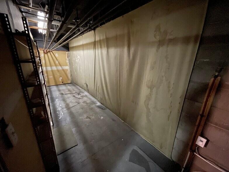 More Photos Of 3009 Murray St, Port Moody Warehouse For Lease