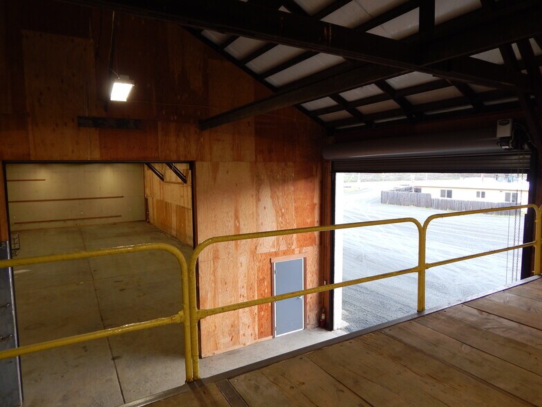 More Photos Of 121 Deady Crossing Rd, Sutherlin Warehouse For Sale