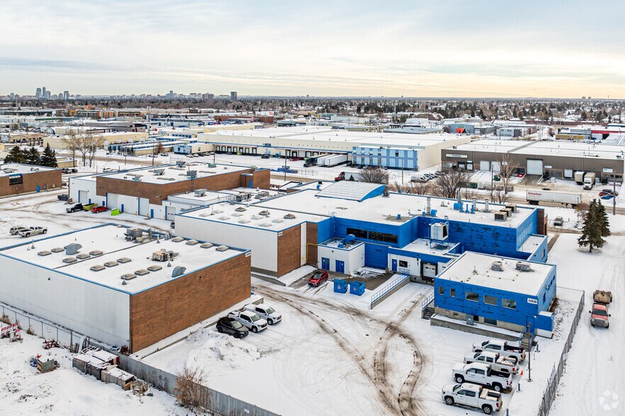 More Photos Of 15810 114th Ave NW, Edmonton Light Manufacturing For Lease